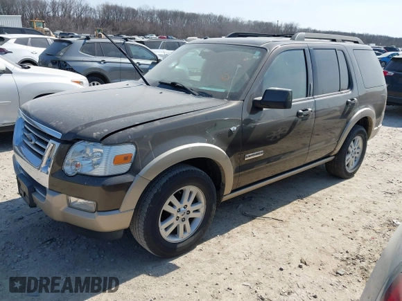 2008 Ford Explorer Eddie Bauer with VIN 1FMEU74828UA51471, listed as a IAAI auction lot 41770347 with 152,446 mi miles. Bid and sale history available at carsss.com. Image 2.