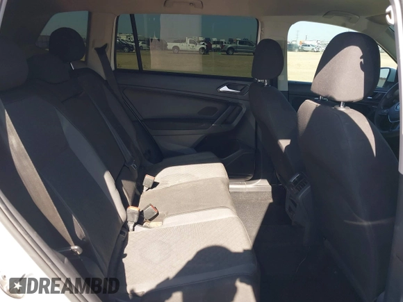 2018 Volkswagen Tiguan S with VIN 3VV0B7AX8JM076693, listed as a IAAI auction lot 42044886 with 109,660 mi miles and . Bid and sale history available at DreamBid. Image 8.