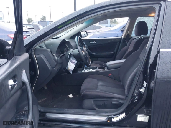 2013 Nissan Maxima 3.5 S with VIN 1N4AA5AP4DC822076, listed as a IAAI auction lot 41916291 with 140,059 mi miles. Bid and sale history available at carsss.com. Image 5.