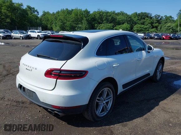 2017 Porsche Macan S with VIN WP1AB2A52HLB18936, listed as a IAAI auction lot 42550970 with 81,514 mi miles and . Bid and sale history available at DreamBid. Image 18.