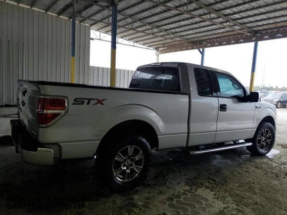 2014 Ford F-150 XL with VIN 1FTFX1CF9EKF53155, listed as a Copart auction lot 44654795 with 186,227 mi miles and Clean Title. Bid and sale history available at carsss.com. Image 3.