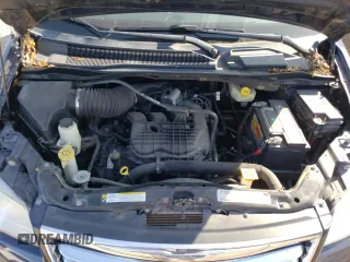 2012 Chrysler Town & Country Touring with VIN 2C4RC1BG2CR221074, listed as a Copart auction lot 70983284 with 97,670 mi miles and Salvage Title. Bid and sale history available at DreamBid. Image 12.