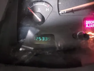 2002 Dodge Durango z VIN 1B4HR58N62F100400, wystawiony jako IAAI lot #41384129 z przebiegiem 125 338 mil mil oraz . Historia ofert i sprzedaży dostępna na DreamBid. Obrazek 15.
