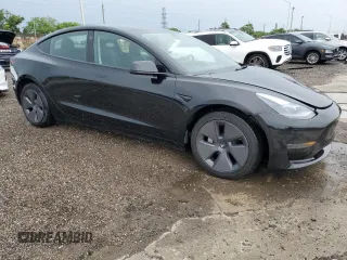 2023 Tesla Model 3 z VIN 5YJ3E1EA1PF454341, wystawiony jako Copart lot #59707825 z przebiegiem 73 889 mil mil oraz Czysty tytuł • Clean title. Historia ofert i sprzedaży dostępna na DreamBid. Obrazek 4.