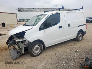 2015 Nissan NV200 S z VIN 3N6CM0KN9FK721104, wystawiony jako Copart lot #57464775 z przebiegiem 236 441 mil mil oraz Szkoda całkowita • Salvage title. Historia ofert i sprzedaży dostępna na DreamBid. Obrazek 1.