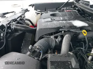2022 Toyota Tundra Platinum с VIN 5TFNA5DB8NX025240, выставлен на аукционе IAAI как лот 41410268 с пробегом 26 724 миль миль и . История ставок и продаж доступна на DreamBid. Изображение 20.