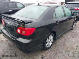 2008 Toyota Corolla CE with VIN 1NXBR32E58Z001573, listed as a IAAI auction lot 41802636 with 116,456 mi miles. Bid and sale history available at carsss.com. Image 4.