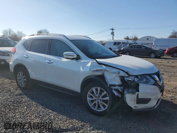 2017 Nissan Rogue SV with VIN KNMAT2MT1HP538429, listed as a Copart auction lot 82020814 with 0 mi miles and Salvage Title. Bid and sale history available at carsss.com. Image 4.