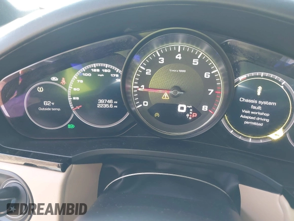2019 Porsche Cayenne S with VIN WP1AB2AYXKDA61574, listed as a IAAI auction lot 41769572 with 39,746 mi miles and . Bid and sale history available at DreamBid. Image 7.