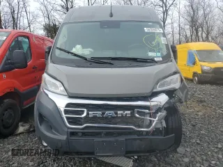 2024 Ram ProMaster Cargo Tradesman with VIN 3C6LRVDG3RE102914, listed as a Copart auction lot 50355075 with 16,328 mi miles and Salvage Title. Bid and sale history available at DreamBid. Image 5.