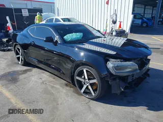 2018 Chevrolet Camaro 2SS with VIN 1G1FG1R70J0100573, listed as a IAAI auction lot 41708889 with 83,834 mi miles and . Bid and sale history available at DreamBid. Image 1.