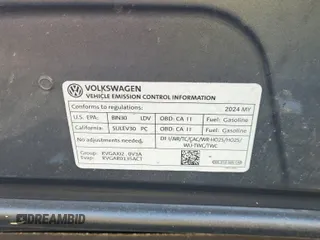 2024 Volkswagen Tiguan SE with VIN 3VV3B7AX5RM107598, listed as a IAAI auction lot 42796418 with 25,762 mi miles and . Bid and sale history available at DreamBid. Image 20.