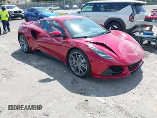 2024 Lotus Emira First Edition z VIN SCCLEKAX6RHA24762, wystawiony jako IAAI lot #41706519 z przebiegiem 720 mil mil oraz . Historia ofert i sprzedaży dostępna na DreamBid. Obrazek 1.