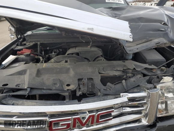 2010 GMC Sierra 1500 with VIN 1GTSKWE28AZ112526, listed as a Copart auction lot 82182794 with 218,265 mi miles and Salvage Title. Bid and sale history available at DreamBid. Image 12.