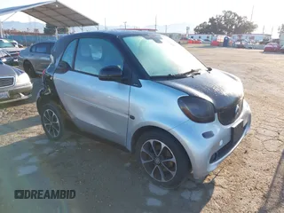 2016 Smart fortwo Passion with VIN WMEFJ5DA4GK068289, listed as a IAAI auction lot 41966659 with 155,009 mi miles and . Bid and sale history available at DreamBid. Image 1.