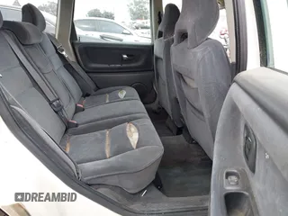 1998 Volvo V70 с VIN YV1LW5541W2350300, выставлен на аукционе IAAI как лот 42343799 с пробегом 286 071 миль миль и . История ставок и продаж доступна на DreamBid. Изображение 8.
