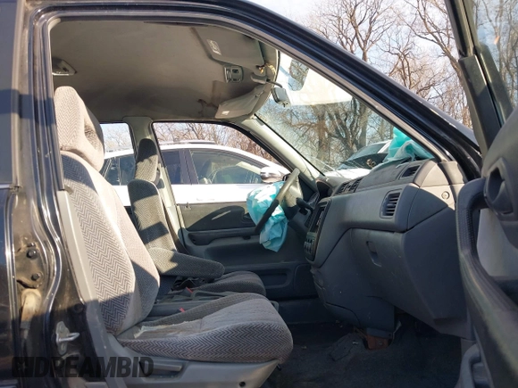 1998 Honda CR-V EX with VIN JHLRD1864WC090547, listed as a IAAI auction lot 40978428 with 315,650 mi miles. Bid and sale history available at carsss.com. Image 5.