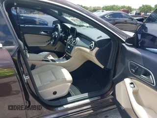 2014 Mercedes-Benz CLA 250 с VIN WDDSJ4EB5EN135496, выставлен на аукционе IAAI как лот 42073781 с пробегом 155 671 миль миль и . История ставок и продаж доступна на DreamBid. Изображение 5.