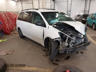2007 Toyota Sienna CE with VIN 5TDZK23C07S008562, listed as a IAAI auction lot 41517454 with 217,987 mi miles and . Bid and sale history available at DreamBid. Image 1.