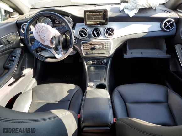 2014 Mercedes-Benz CLA-Class CLA 250 with VIN WDDSJ4EB0EN095179, listed as a Copart auction lot 46391255 with 147,020 mi miles and Salvage Title. Bid and sale history available at carsss.com. Image 8.