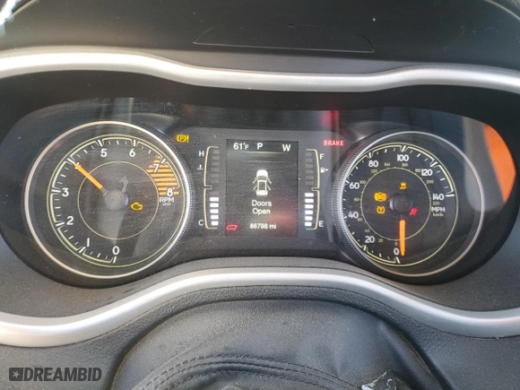2018 Jeep Cherokee Latitude Plus with VIN 1C4PJMLX8JD588574, listed as a Copart auction lot 81723034 with 86,798 mi miles and Salvage Title. Bid and sale history available at carsss.com. Image 9.