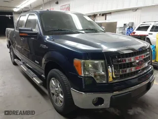 2013 Ford F-150 XL with VIN 1FTFW1CT7DKF97419, listed as a IAAI auction lot 41725218 with 86,441 mi miles. Bid and sale history available at carsss.com. Image 6.