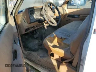 1991 GMC Sierra 1500 with VIN 1GDKC34N5MJ510668, listed as a Copart auction lot 42041115 with 294,934 mi miles and Clean Title. Bid and sale history available at DreamBid. Image 8.