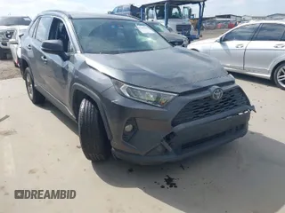 2019 Toyota RAV4 XLE with VIN JTMW1RFV8KD034763, listed as a IAAI auction lot 41783300 with 78,925 mi miles. Bid and sale history available at carsss.com. Image 1.