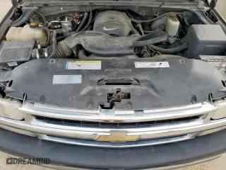 2001 Chevrolet Tahoe LT with VIN 1GNEC13TX1R118666, listed as a Copart auction lot 48984405 with 252,830 mi miles and Salvage Title. Bid and sale history available at carsss.com. Image 12.