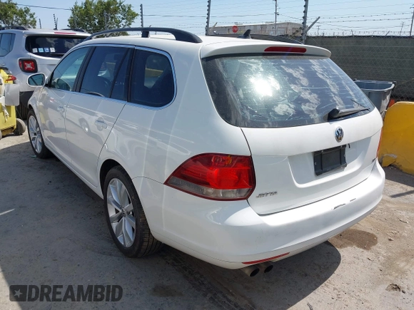 2013 Volkswagen Jetta TDI w/Sunroof & Nav with VIN 3VWPL7AJ4DM628875, listed as a IAAI auction lot 42513999 with 130,766 mi miles and . Bid and sale history available at DreamBid. Image 3.