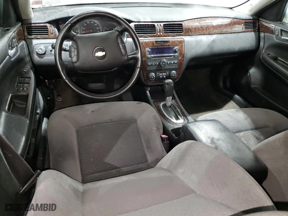 2014 Chevrolet Impala Limited LT with VIN 2G1WB5E30E1184784, listed as a Copart auction lot 86130844 with NaN miles and Salvage Title. Bid and sale history available at carsss.com. Image 8.