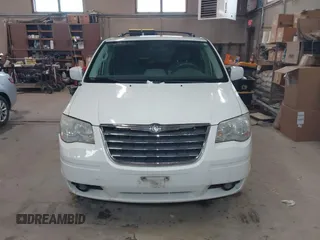 2010 Chrysler Town & Country Touring with VIN 2A4RR5D10AR369617, listed as a IAAI auction lot 42158748 with 174,437 mi miles and . Bid and sale history available at DreamBid. Image 12.