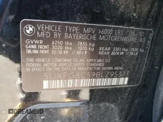 2011 BMW X6 50i with VIN 5UXFG8C59BLZ95373, listed as a Copart auction lot 84690254 with 142,435 mi miles and Non Repairable. Bid and sale history available at carsss.com. Image 14.