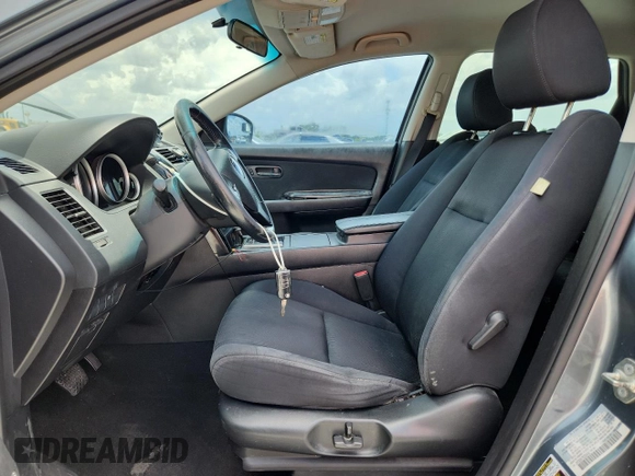 2011 Mazda CX-9 Sport with VIN JM3TB2BA7B0304042, listed as a Copart auction lot 60509085 with 169,223 mi miles and Non repairable. Bid and sale history available at DreamBid. Image 7.