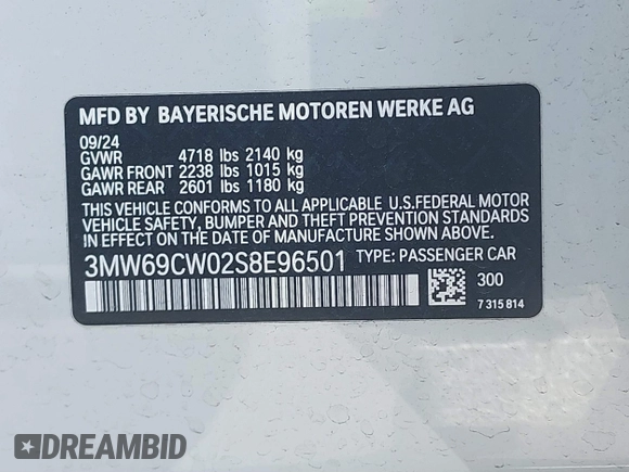 2025 BMW 3 Series 330i with VIN 3MW69CW02S8E96501, listed as a IAAI auction lot 41501968 with 10,864 mi miles and . Bid and sale history available at carsss.com. Image 9.
