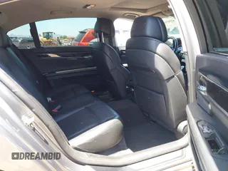 2012 BMW 7 Series 750Li xDrive с VIN WBAKC8C57CC435149, выставлен на аукционе IAAI как лот 42547400 с пробегом 125 127 миль миль и . История ставок и продаж доступна на DreamBid. Изображение 8.