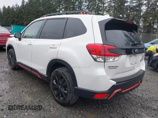 2022 Subaru Forester Sport with VIN JF2SKAJC5NH509075, listed as a IAAI auction lot 41977015 with 35,872 mi miles. Bid and sale history available at carsss.com. Image 3.
