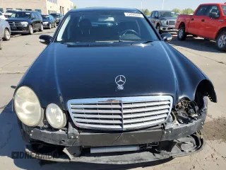 2003 Mercedes-Benz E-Class 5.0L with VIN WDBUF70J13A141237, listed as a Copart auction lot 73498264 with 138,623 mi miles and Salvage Title. Bid and sale history available at carsss.com. Image 5.