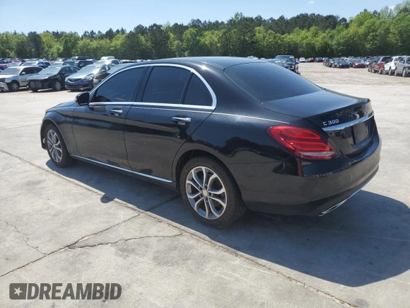 2015 Mercedes-Benz C 300 z VIN 55SWF4JB8FU050489, wystawiony jako Copart lot #52278415 z przebiegiem 125 671 mil mil oraz Szkoda całkowita • Salvage title. Historia ofert i sprzedaży dostępna na DreamBid. Obrazek 2.