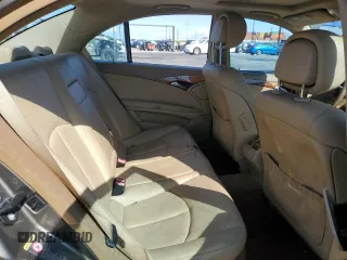 2008 Mercedes-Benz E-Class Luxury 3.5L with VIN WDBUF56X18B339804, listed as a Copart auction lot 51978185 with 45,239 mi miles and Clean Title. Bid and sale history available at carsss.com. Image 10.