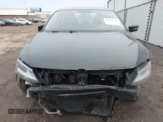 2012 Volkswagen Jetta SE с VIN 3VWDP7AJ9CM332014, выставлен на аукционе IAAI как лот 41527054 с пробегом 153 030 миль миль и . История ставок и продаж доступна на DreamBid. Изображение 12.