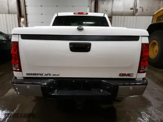 2013 GMC Sierra 1500 SLT with VIN 3GTP2WE76DG150052, listed as a Copart auction lot 48682575 with 105,384 mi miles and Clean Title. Bid and sale history available at carsss.com. Image 6.