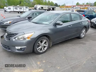 2014 Nissan Altima SV with VIN 1N4AL3AP3EN247800, listed as a IAAI auction lot 42040413 with 179,781 mi miles and . Bid and sale history available at DreamBid. Image 2.
