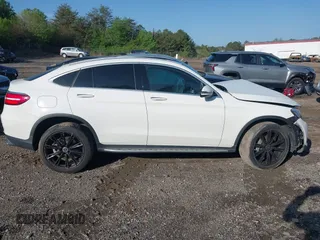 2019 Mercedes-Benz GLC 300 with VIN WDC0J4KB1KF638819, listed as a IAAI auction lot 41922074 with 96,521 mi miles and . Bid and sale history available at DreamBid. Image 13.