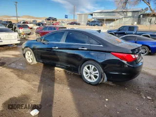 2013 Hyundai Sonata SE z VIN 5NPEC4AC5DH660721, wystawiony jako Copart lot #41617025 z przebiegiem 193 006 mil mil oraz Szkoda całkowita • Salvage title. Historia ofert i sprzedaży dostępna na DreamBid. Obrazek 2.