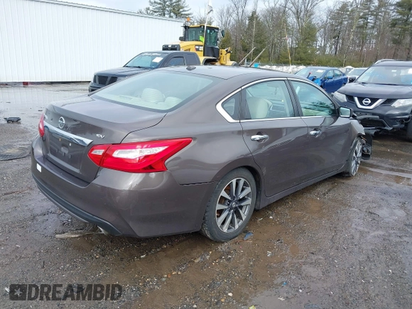 2016 Nissan Altima S with VIN 1N4AL3APXGC266407, listed as a IAAI auction lot 41727634 with 127,936 mi miles and . Bid and sale history available at DreamBid. Image 4.