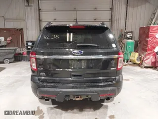 2014 Ford Explorer XLT with VIN 1FM5K8D85EGC02096, listed as a IAAI auction lot 42004238 with 187,187 mi miles. Bid and sale history available at carsss.com. Image 17.