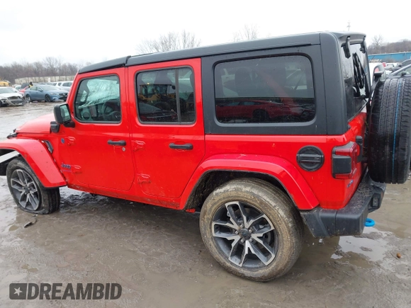 2024 Jeep Wrangler Willys z VIN 1C4RJXN67RW227593, wystawiony jako IAAI lot #41519596 z przebiegiem 7 851 mil mil oraz . Historia ofert i sprzedaży dostępna na DreamBid. Obrazek 14.