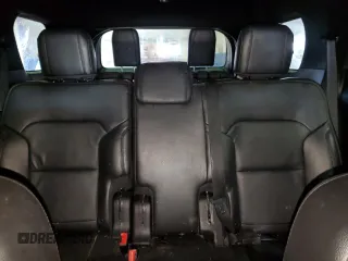 2017 Ford Explorer XLT z VIN 1FM5K7D89HGE38846, wystawiony jako Copart lot #47632665 z przebiegiem 136 169 mil mil oraz Czysty tytuł • Clean title. Historia ofert i sprzedaży dostępna na DreamBid. Obrazek 10.