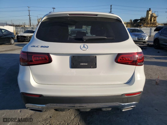 2021 Mercedes-Benz GLC with VIN W1N0G8DB5MV286225, listed as a Copart auction lot 46739585 with 20,386 mi miles and Salvage Title. Bid and sale history available at carsss.com. Image 6.
